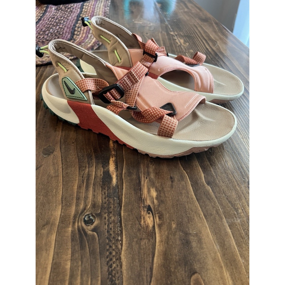 Nike Women's Oneonta Sandals- 'Light Madder Root' Colorway- Size 9